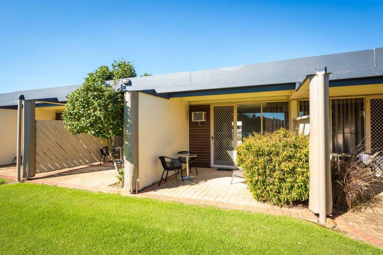 Black Dolphin Motel & Apartments Merimbula Luaran gambar